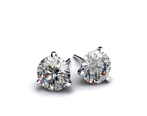Pair of Ladies 18k White Gold 1/4ctw Three Prong Martini Round Brilliant Diamond Earrings