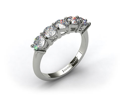18k White Gold 1.50ct Five Stone Round Shaped Diamond Wedding Ring