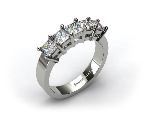 18k White Gold 1.60ct Prong Set Princess Shaped Diamond Wedding Ring